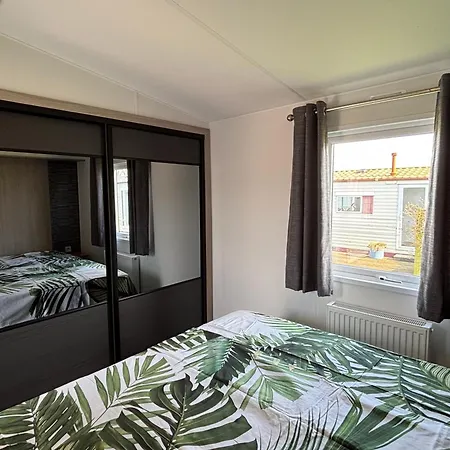 Luuk & Pleun Aan Zee Westerland